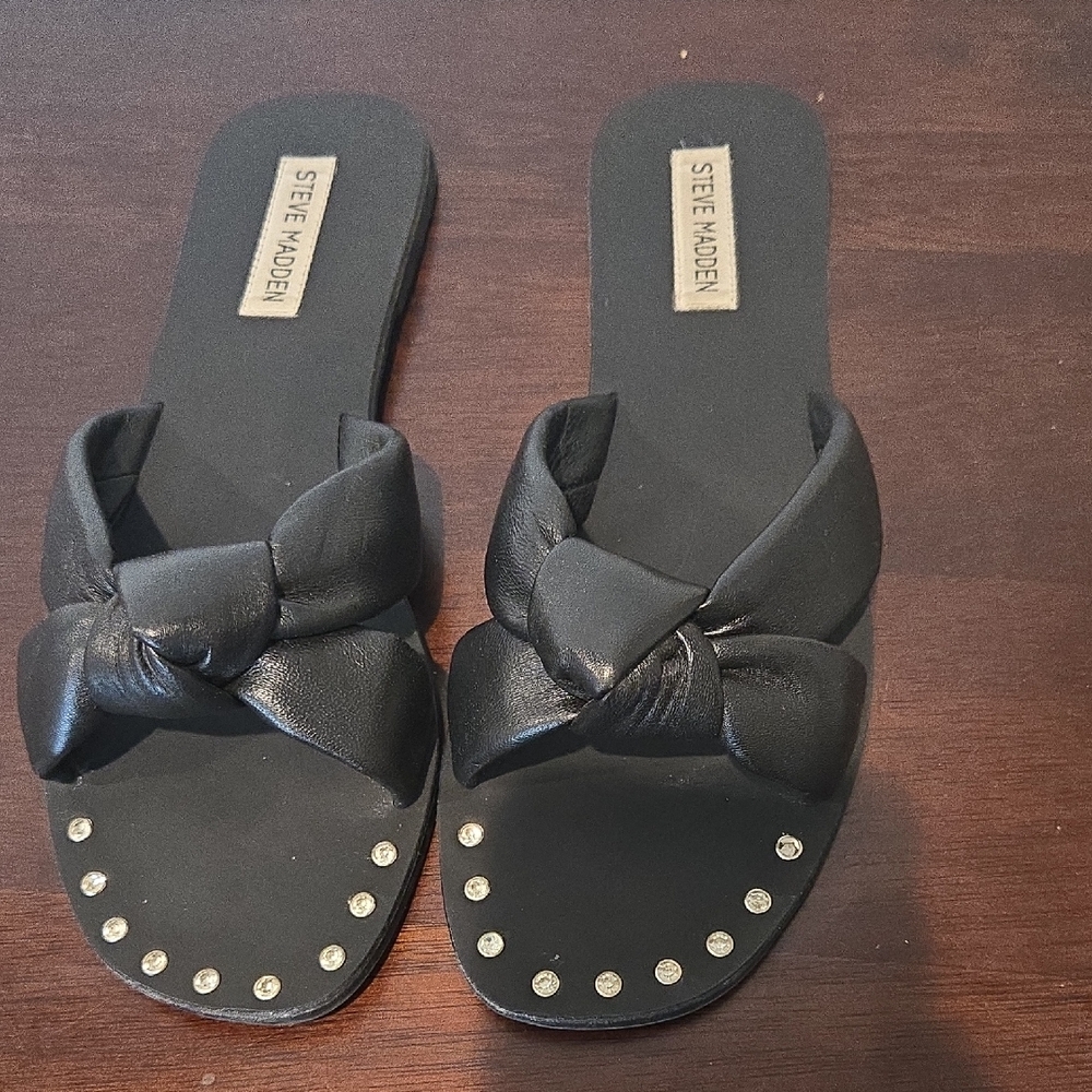 Steve Madden Black Knotted Slide Sandals with Stud Accents